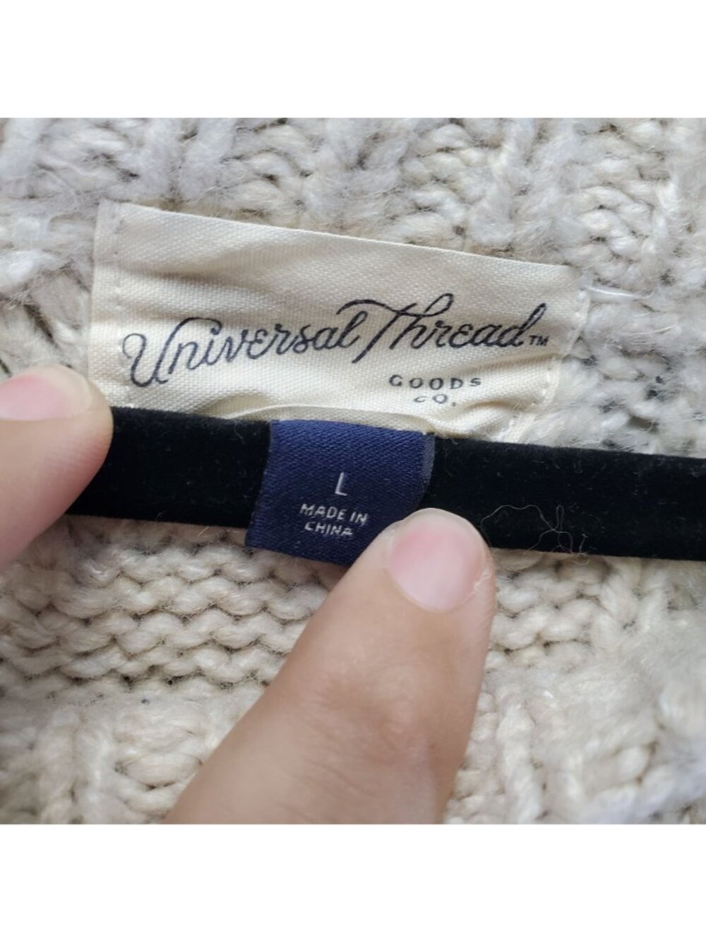 Universal Thread Sweater Womens Large Ivory Cable Knit Pullover - Picture 2 of 8